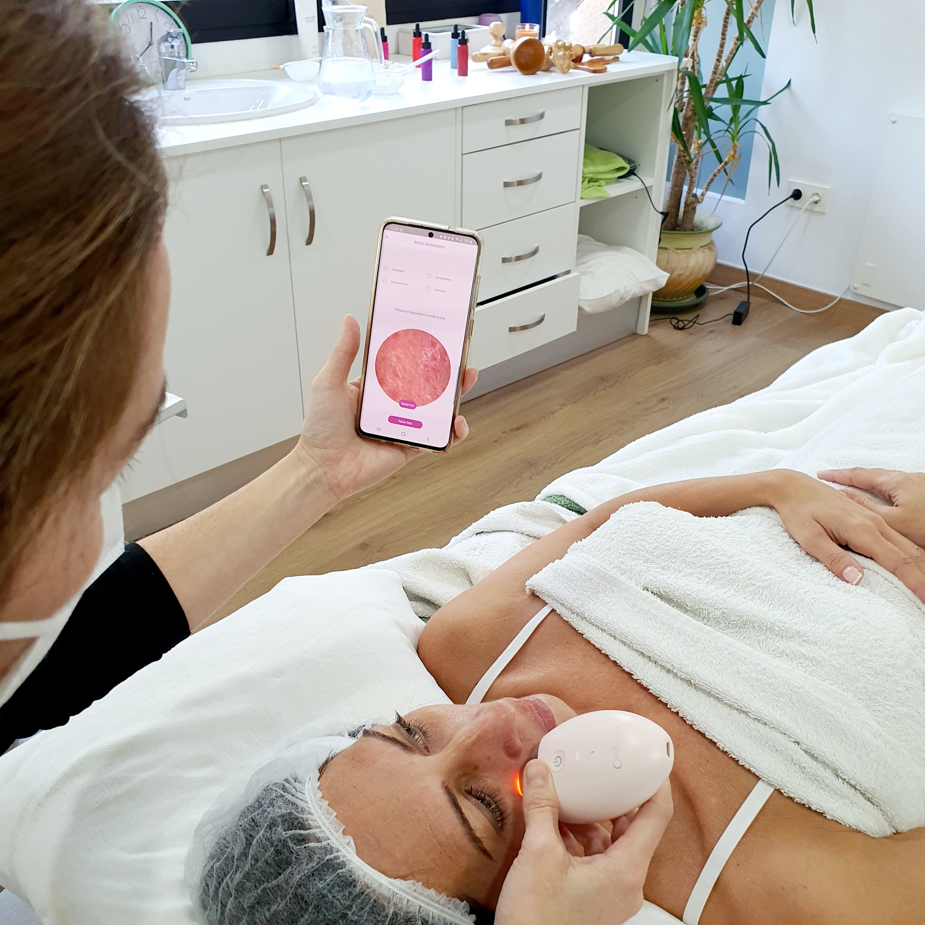 Reyes Payá, asesora de imagen: Resultados reales: los mejores tratamientos faciales intensivos en Estepona